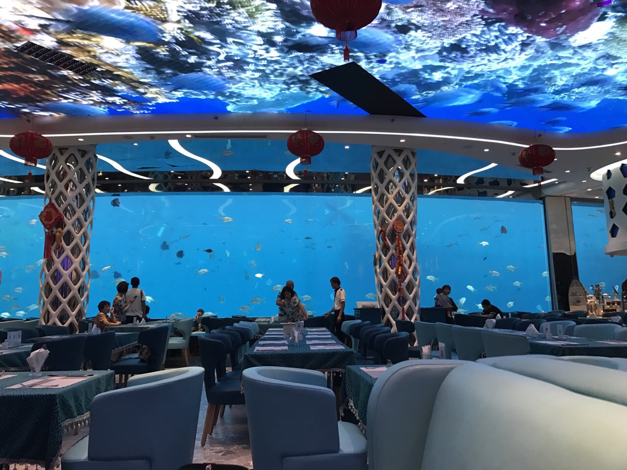 2021瑞德姆美人鱼海底演艺主题餐厅(亚龙湾店)美食餐厅,服务很好,还