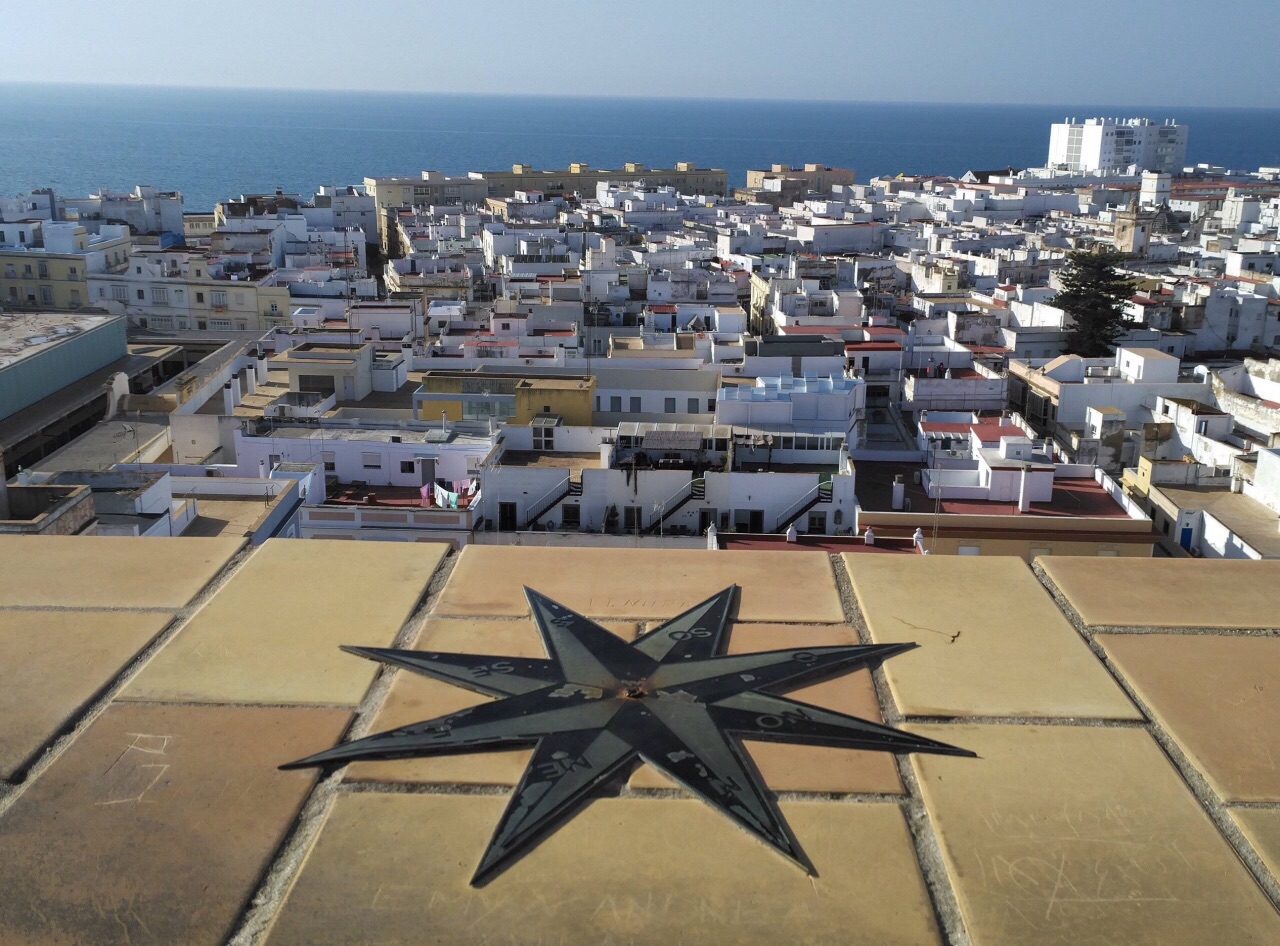 早在公元前1000多年,腓尼基商人就在这里建造城市,很多商人有自己的