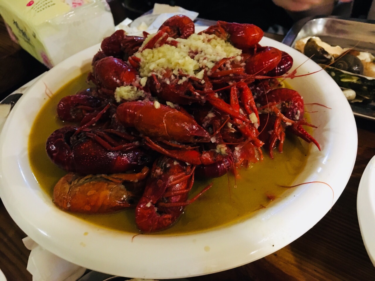 上海第一家香吧岛龙虾(寿宁路总店)