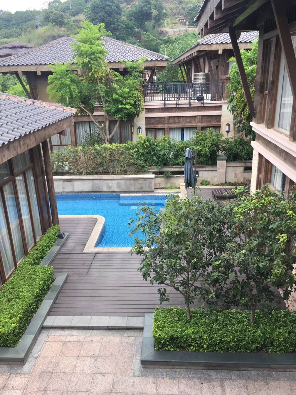 鹿湖温泉度假村