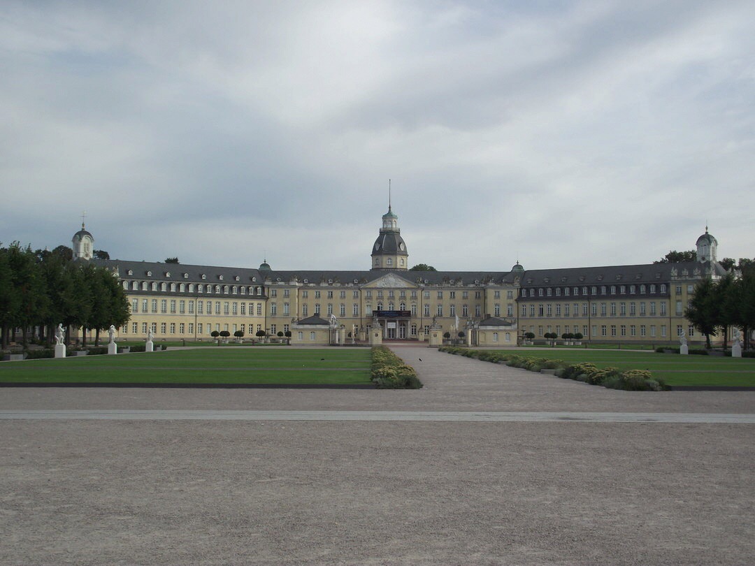 卡尔斯鲁厄宫殿