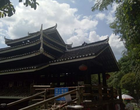10060v000000jlpyc13CE_C_480_375.jpg