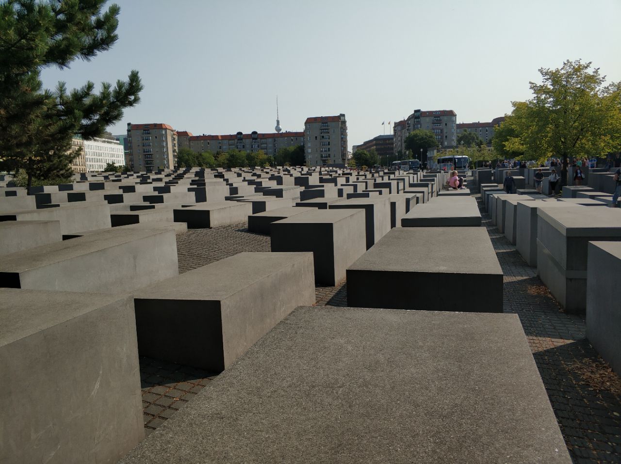 【携程攻略】柏林欧洲被害犹太人纪念碑景点,感觉还不错吧，不过略有点无聊...