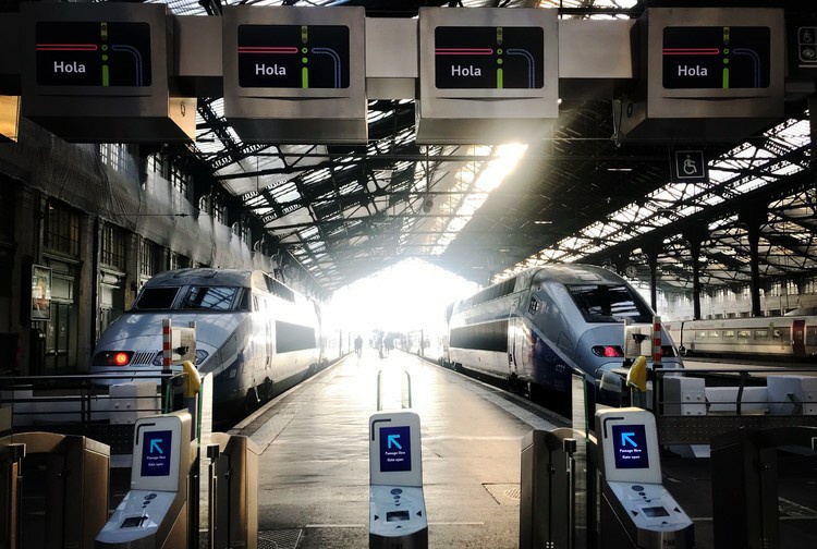 巴黎里昂火车站