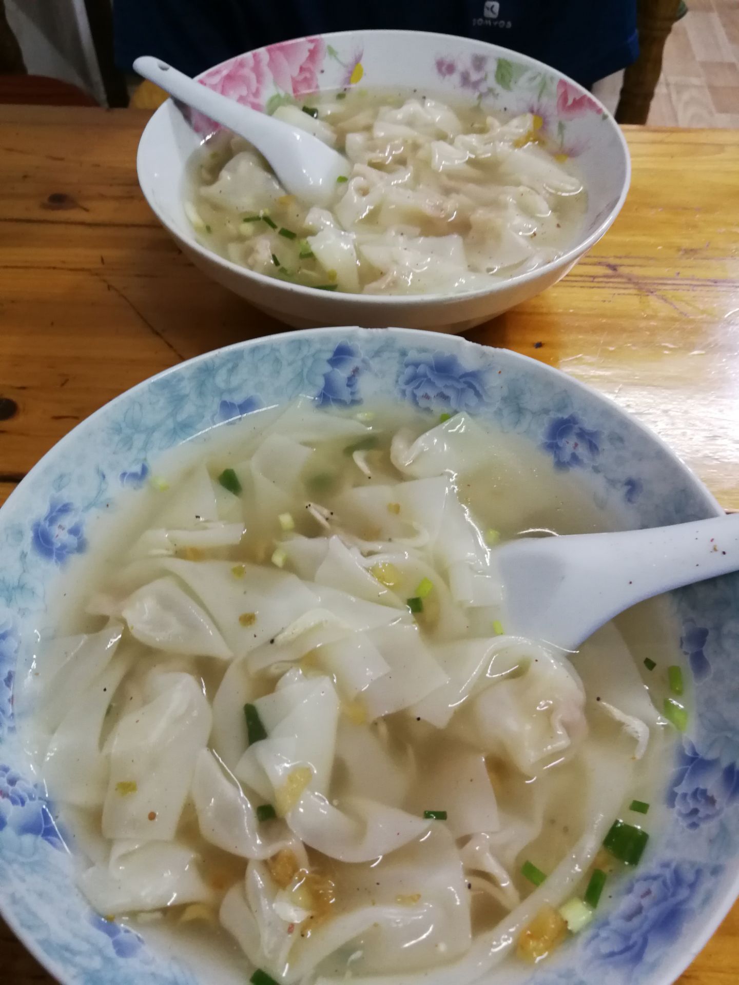 又见炊烟柴火馄饨