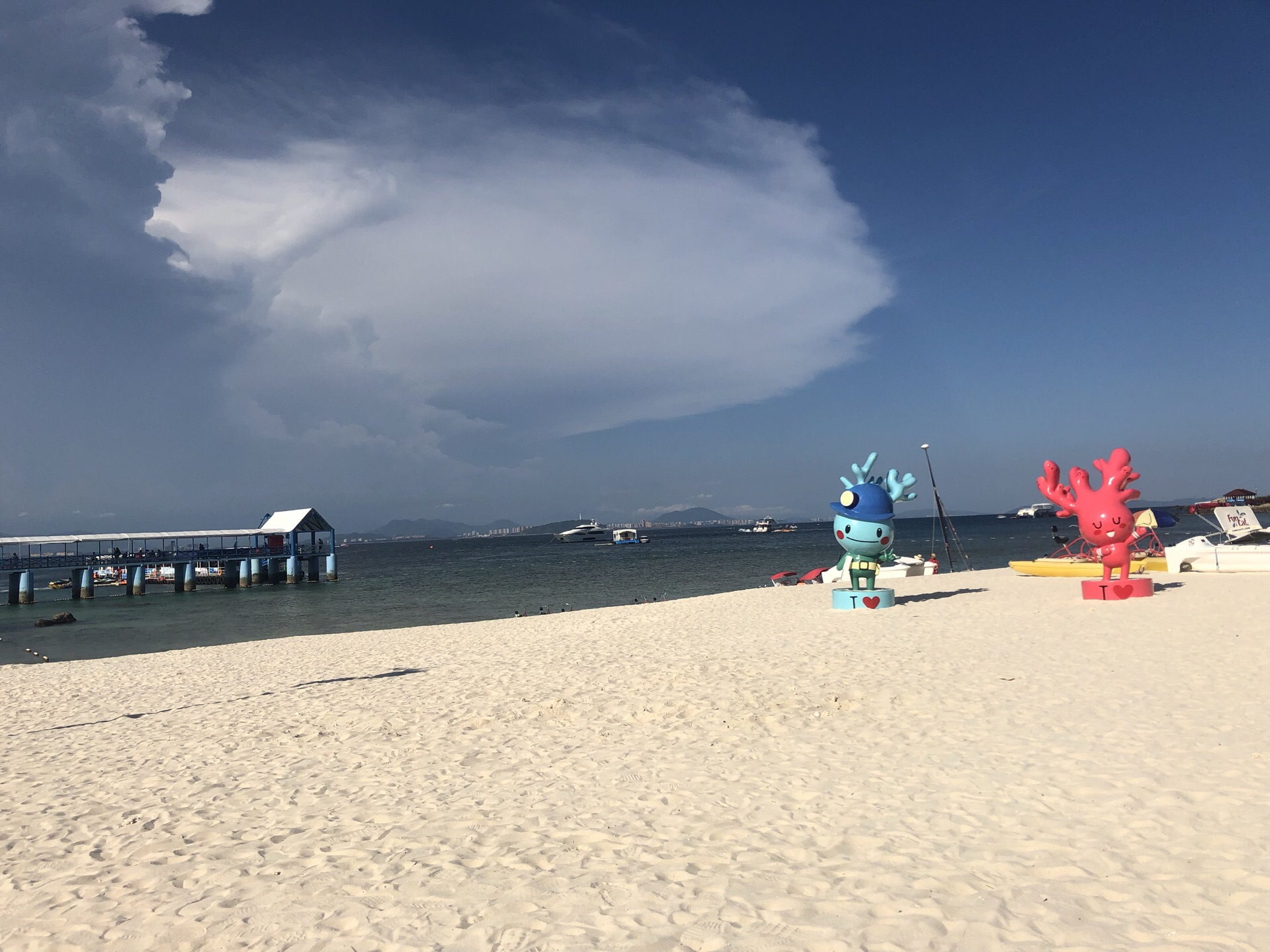 蜈支洲岛海滨浴场wuzhizhou island resort