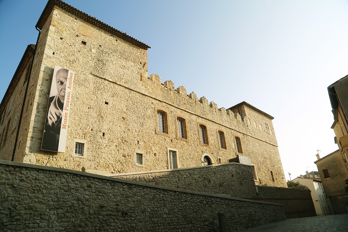 昂蒂布毕加索美术馆