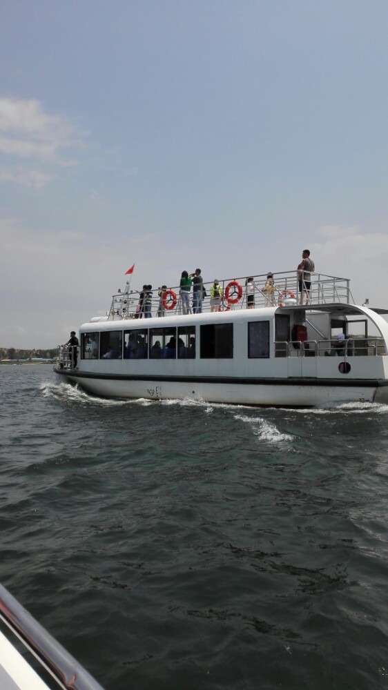 鸭绿江中朝界河游船