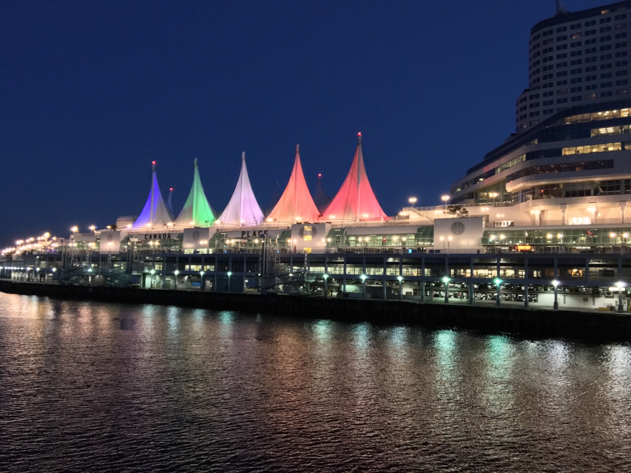 加拿大广场canada place