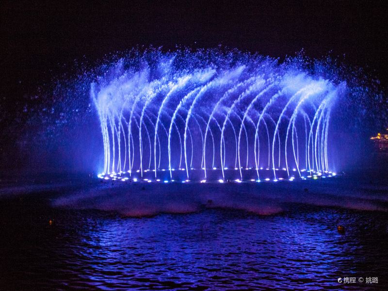 西湖音乐喷泉杭州西湖音乐喷泉杭州西湖喷泉西湖喷泉杭州西湖喷泉螺旋
