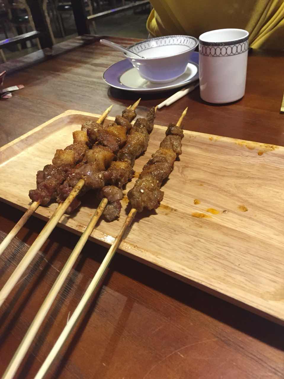 2023天山盛宴新疆主题餐厅美食餐厅,大盘鸡不错,量足,味道也还.