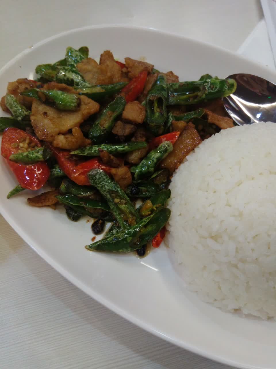 义泰昌现炒快餐(南油店)