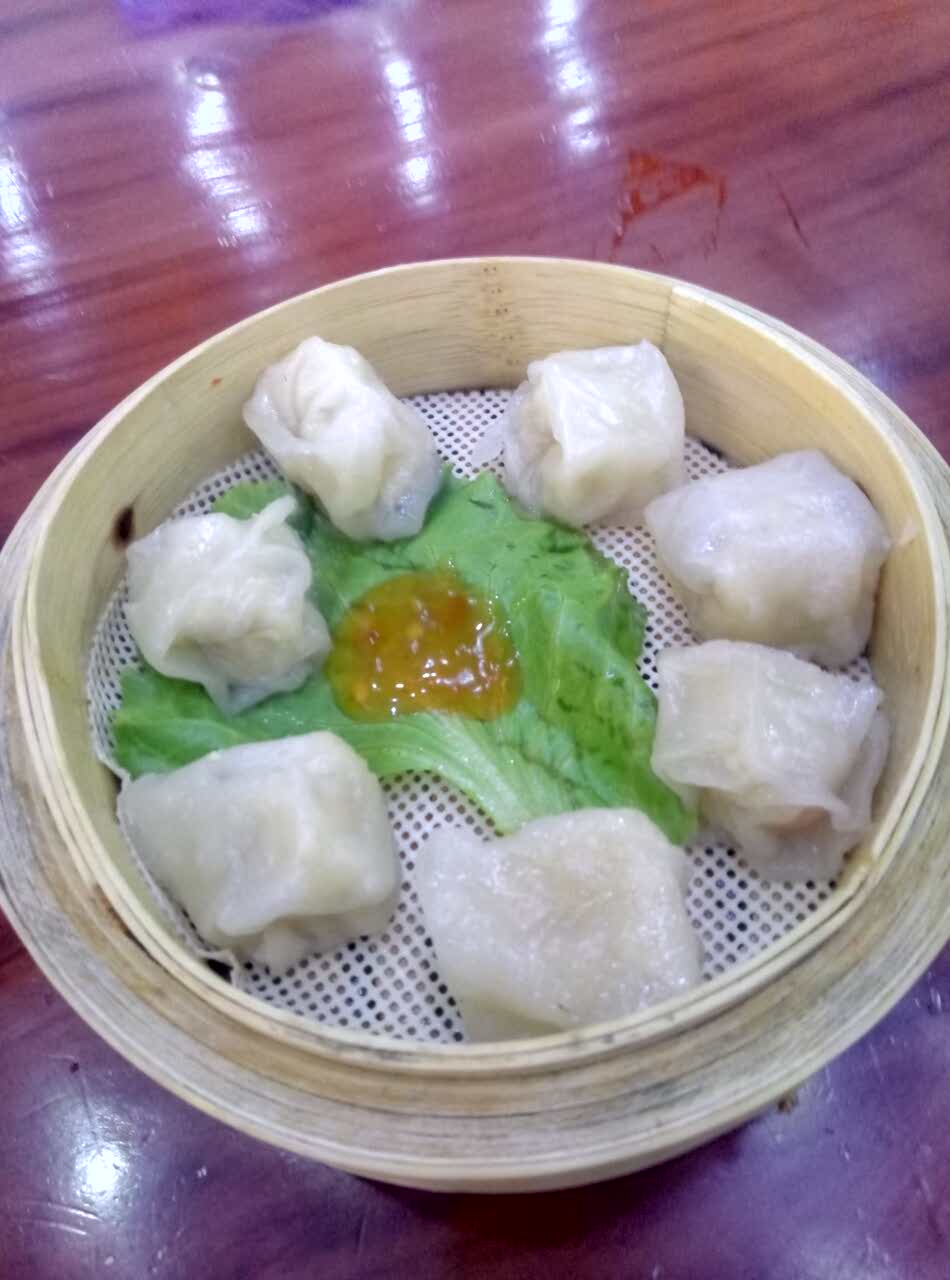 鱼皮虾饺味道相当好,面线也不错,下次有机会再来试试其他的 2017-07