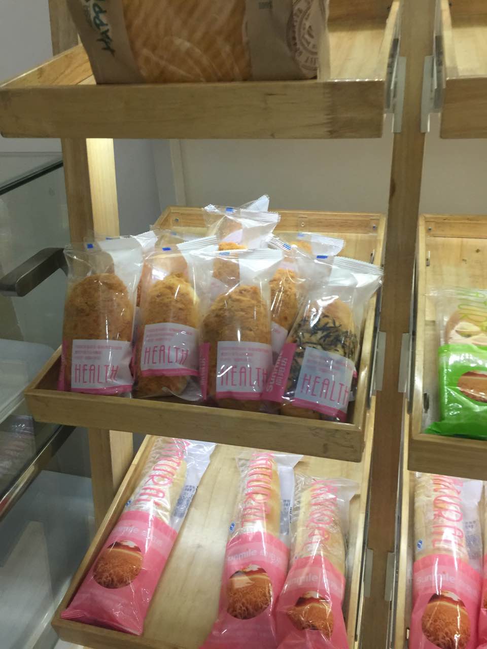 好吃好吃好好吃的向阳坊面包,我要吃吃吃吃吃! 2017-06-22有用 ( 0)