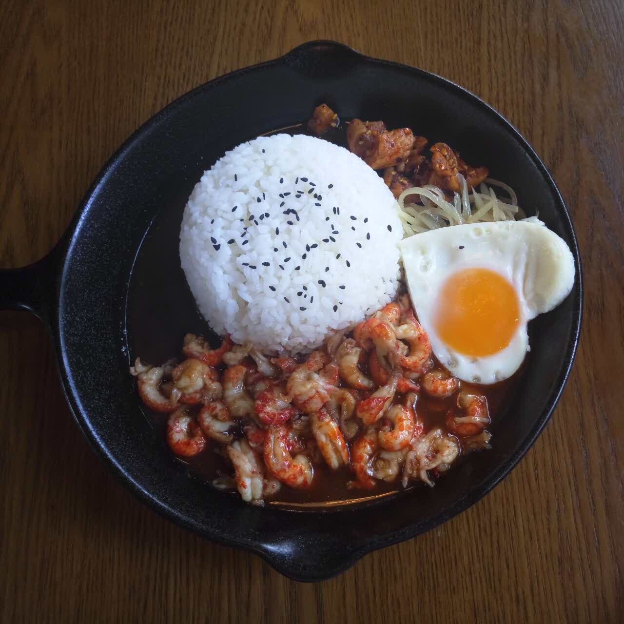 郑文琪龙虾盖浇饭