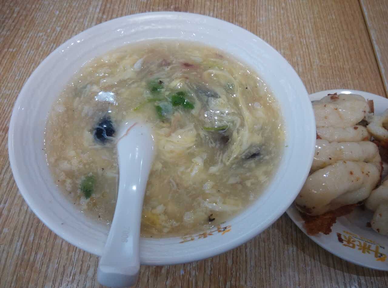 沙汤可好喝了,煎包也好吃,很有小时候的味道!