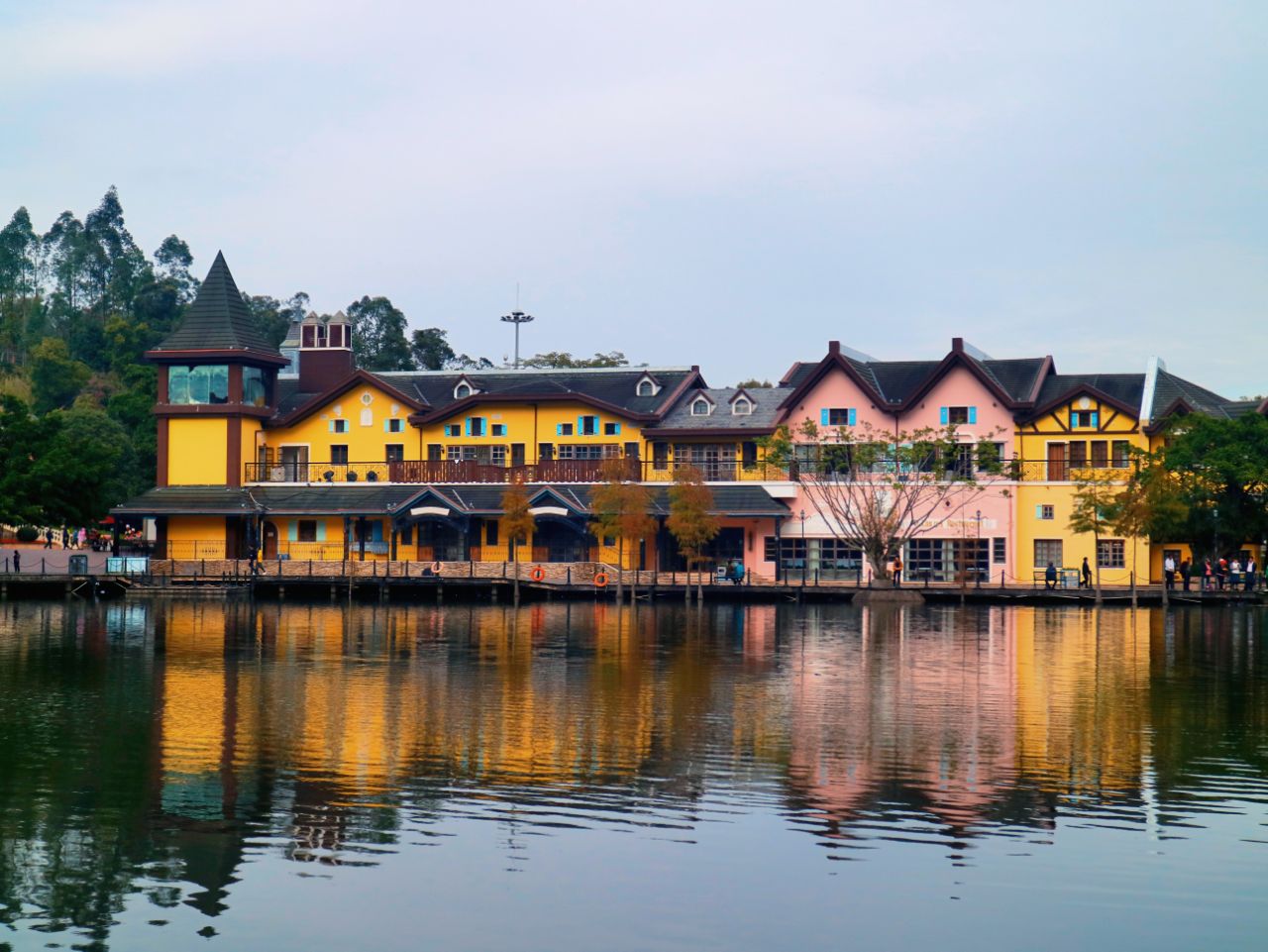 【携程攻略】深圳茶溪谷茵特拉根小镇好玩吗,深圳茶溪谷茵特拉根小镇