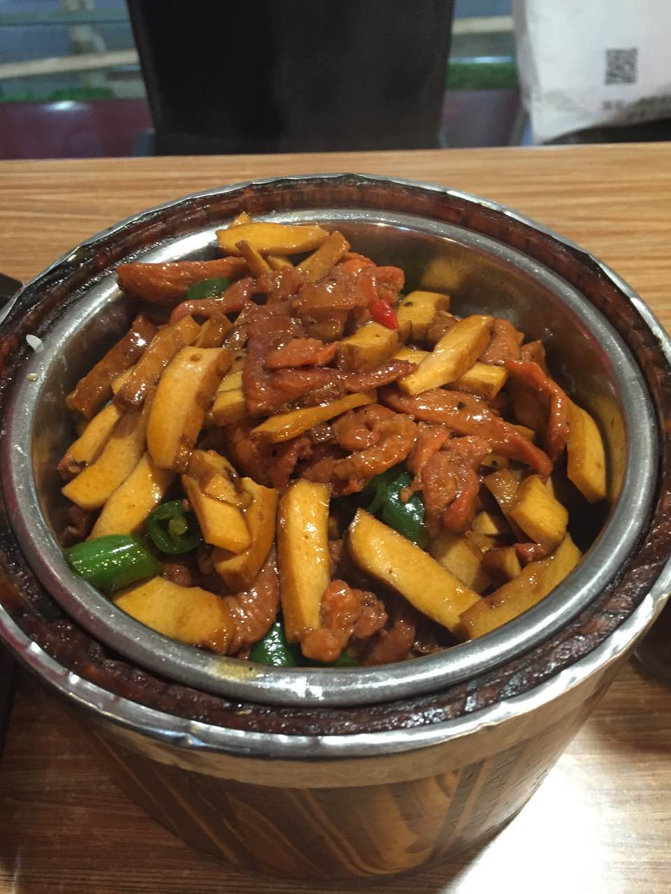 阿磊木桶饭