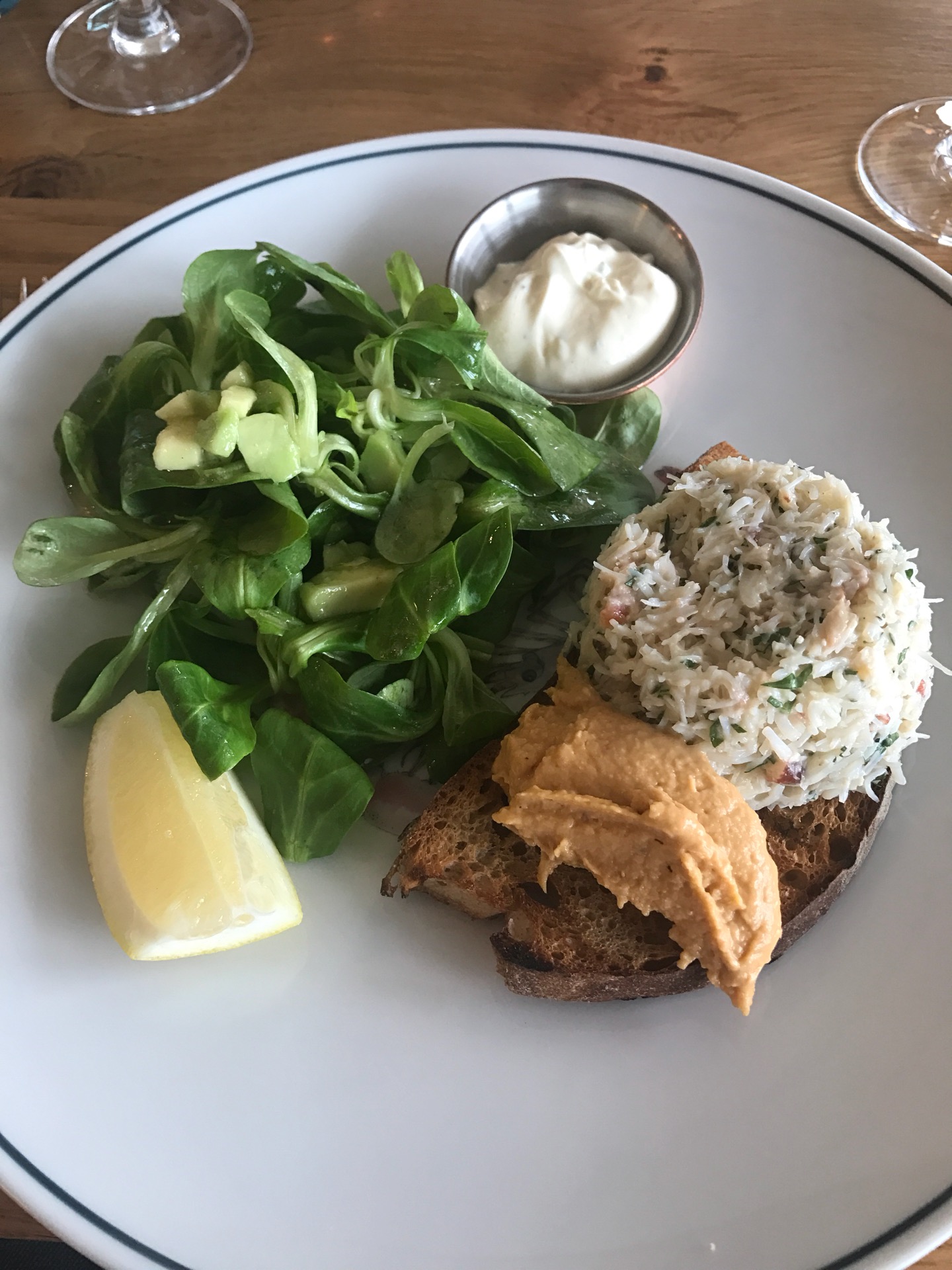 even on a wet saturday lunchtime the food and service warms