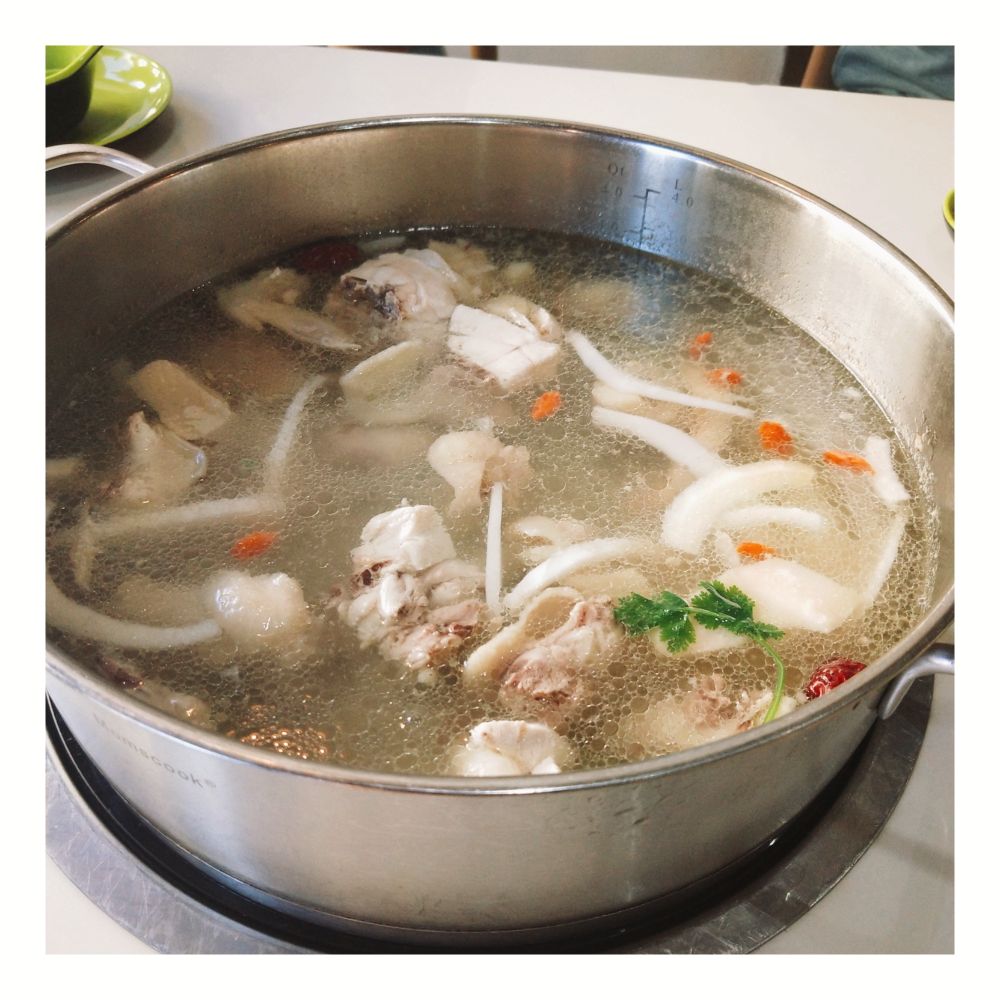 嗲嗲的椰子鸡(明珠广场店)