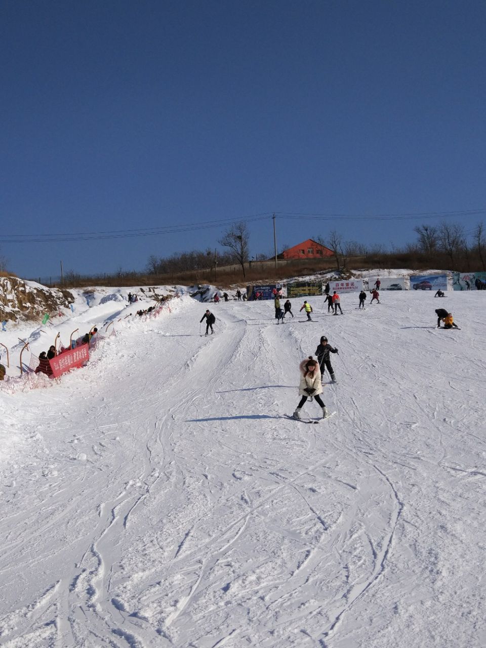 齐乐梦华滑雪场图片