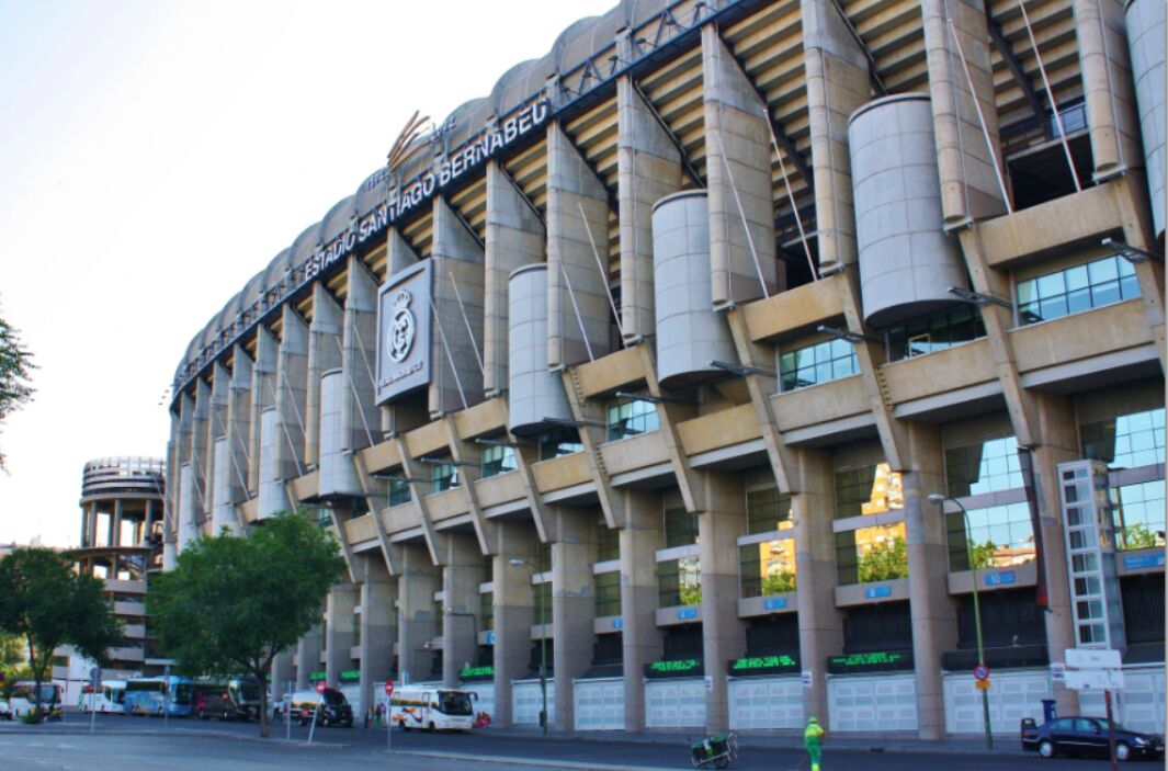 圣地亚哥·伯纳乌体育场