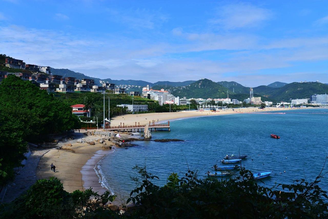 全球最大青蓝洞！深圳市小梅沙海洋馆主体钢结构封顶|小梅沙|海洋世界|海洋馆_新浪新闻