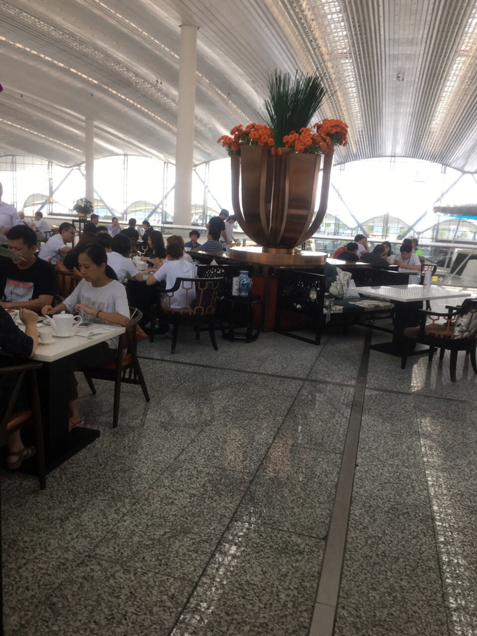 白云机场的餐饮 (白云机场的餐厅贵吗)