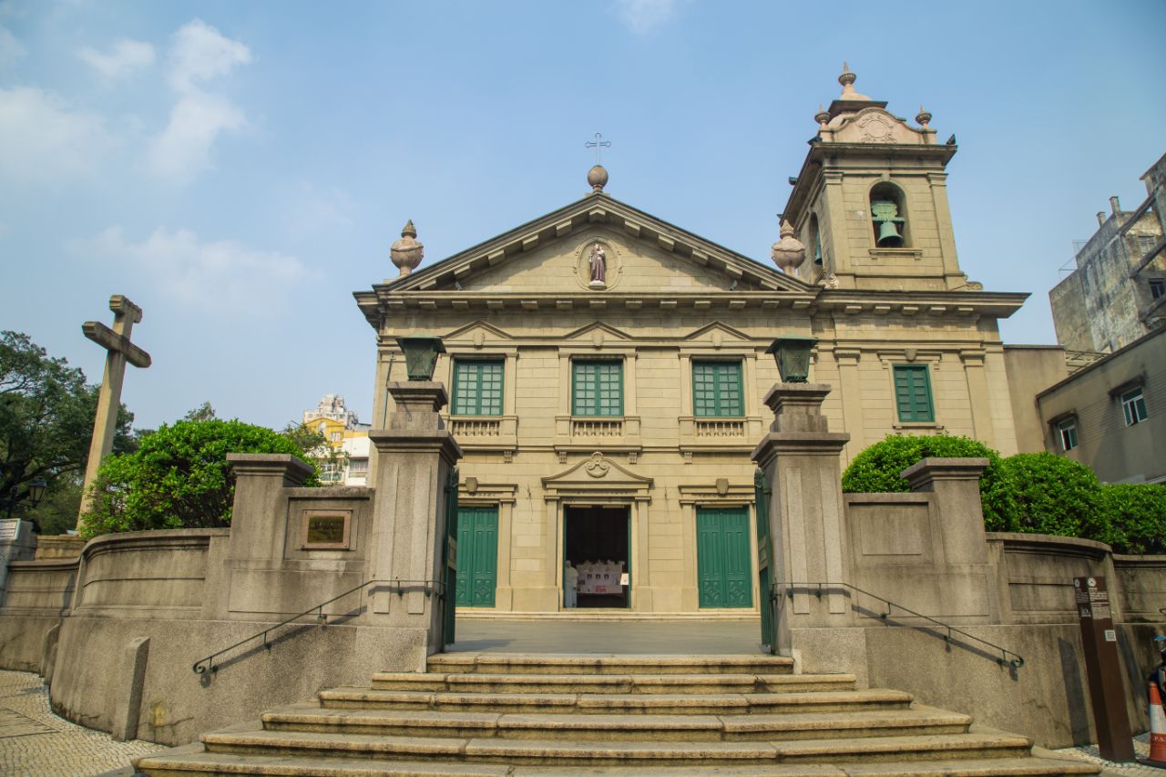 【携程攻略】澳门圣若瑟修院及圣堂景点,澳门素有教堂之城的美誉,因此