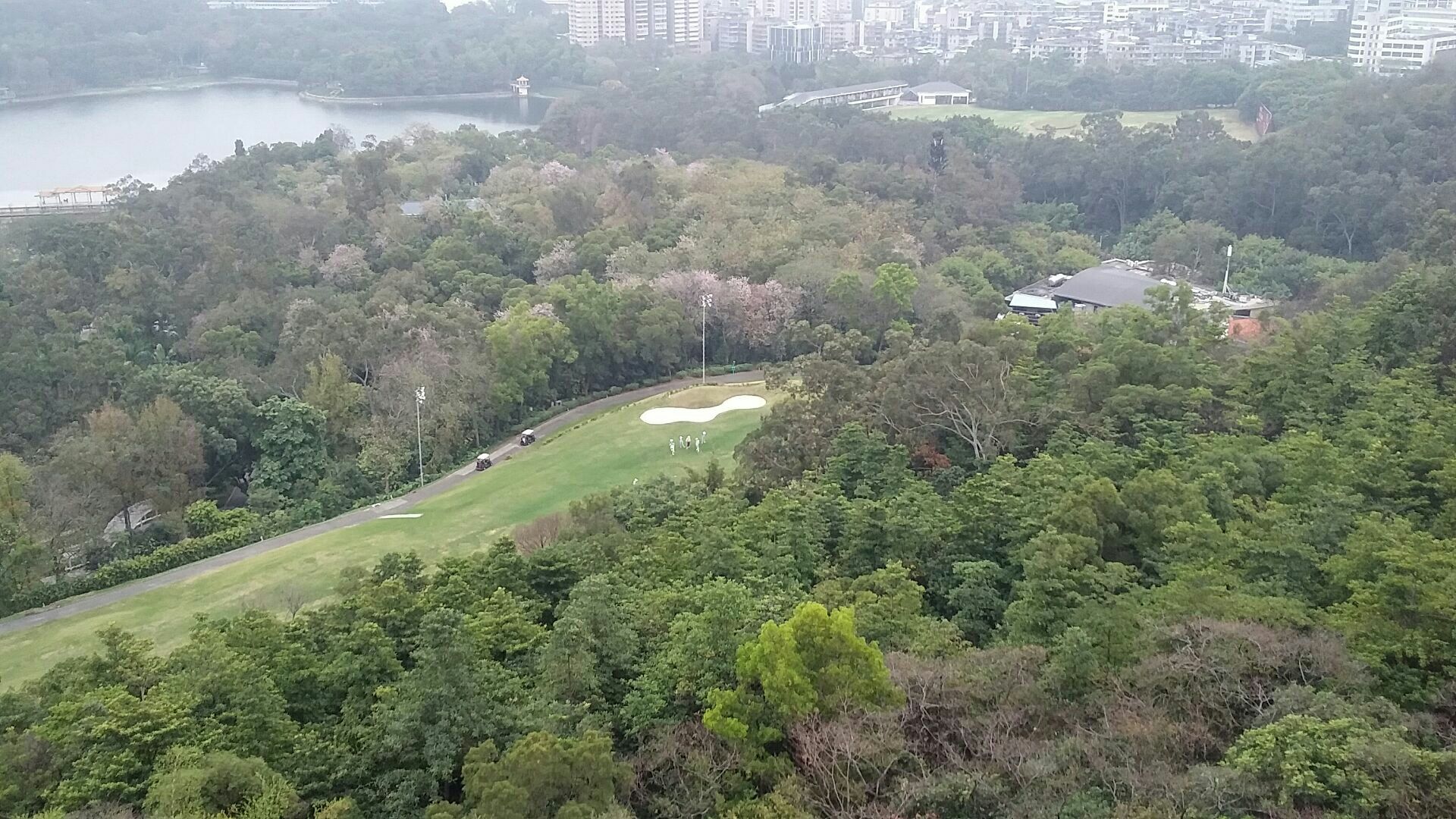 麓湖高尔夫乡村俱乐部
