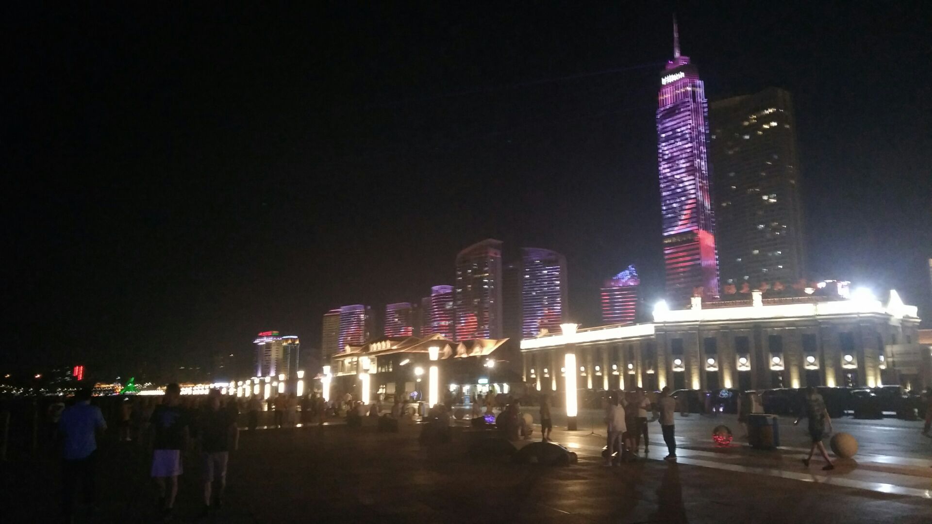 2022海珠广场游玩攻略,特别是晚上，亮灯，广场正对...【去哪儿攻略】