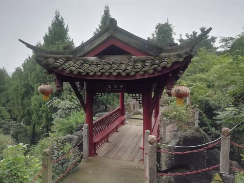 尋龍山景區旅遊景點攻略圖