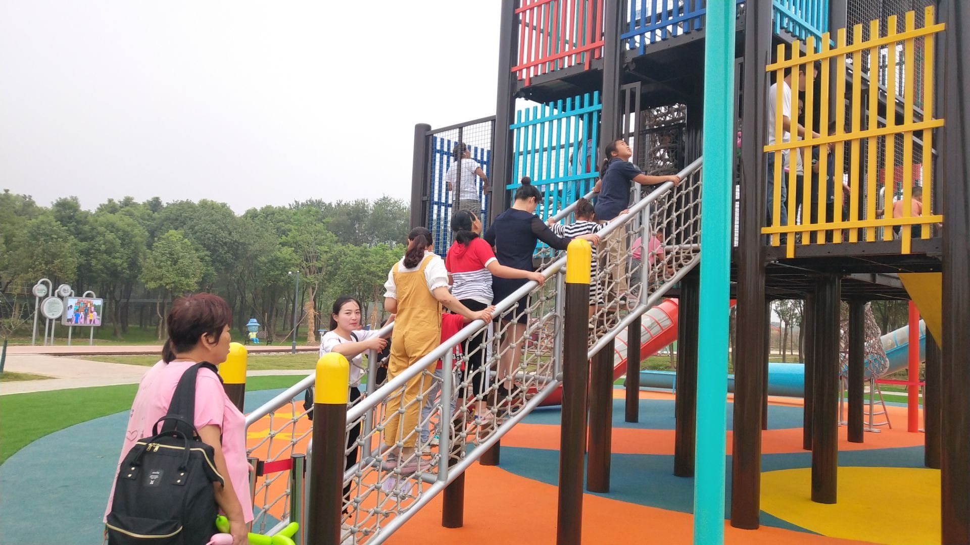 伊酷拉精灵农庄