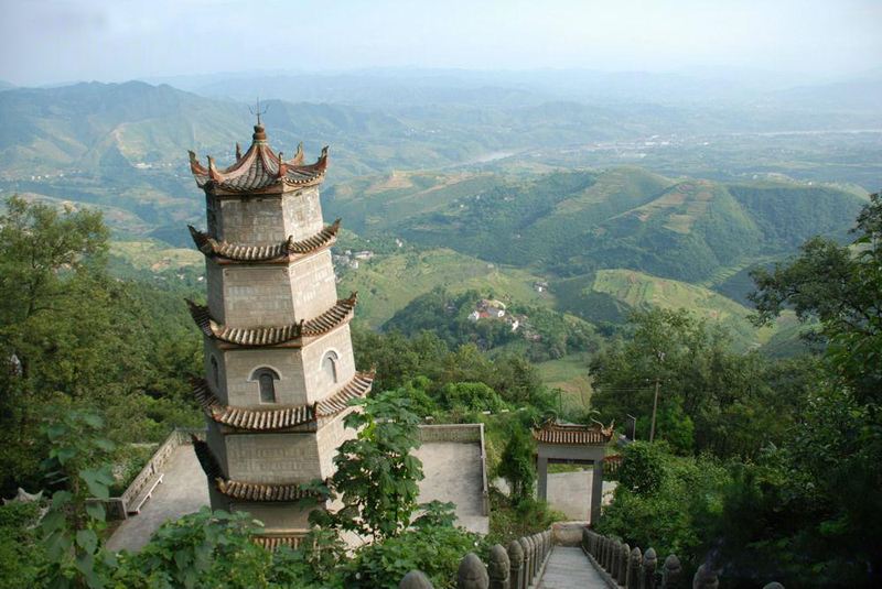 康县龙王山图片