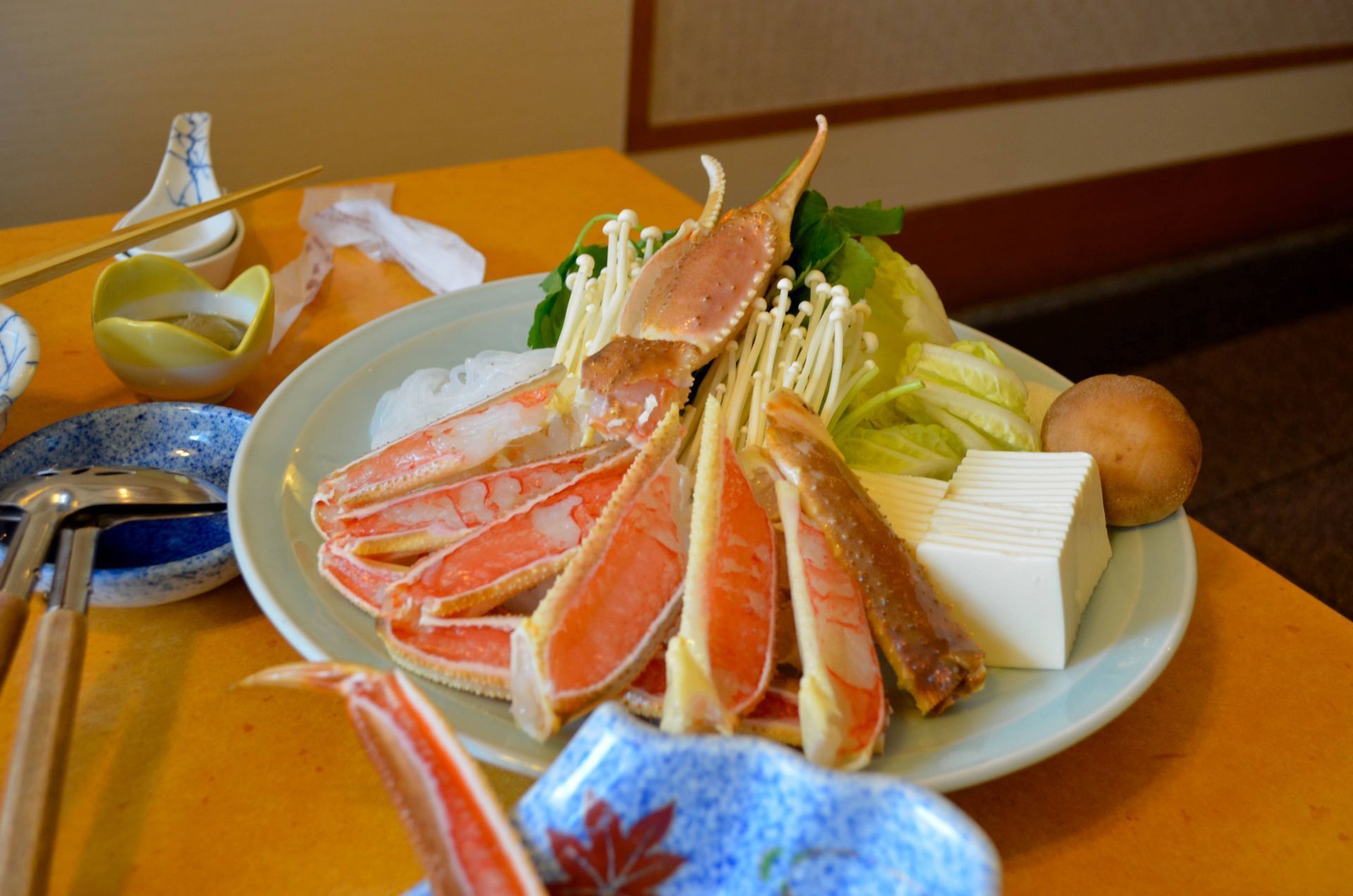 【携程美食林】大阪蟹道乐(道顿堀中店)餐馆,这分店面积很大座位宽躺