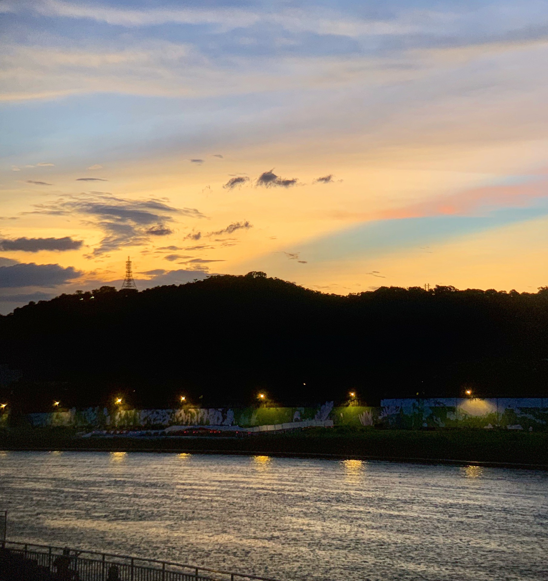 【携程攻略】台北大佳河滨公园景点,基隆河流经台北大直段一处因河道