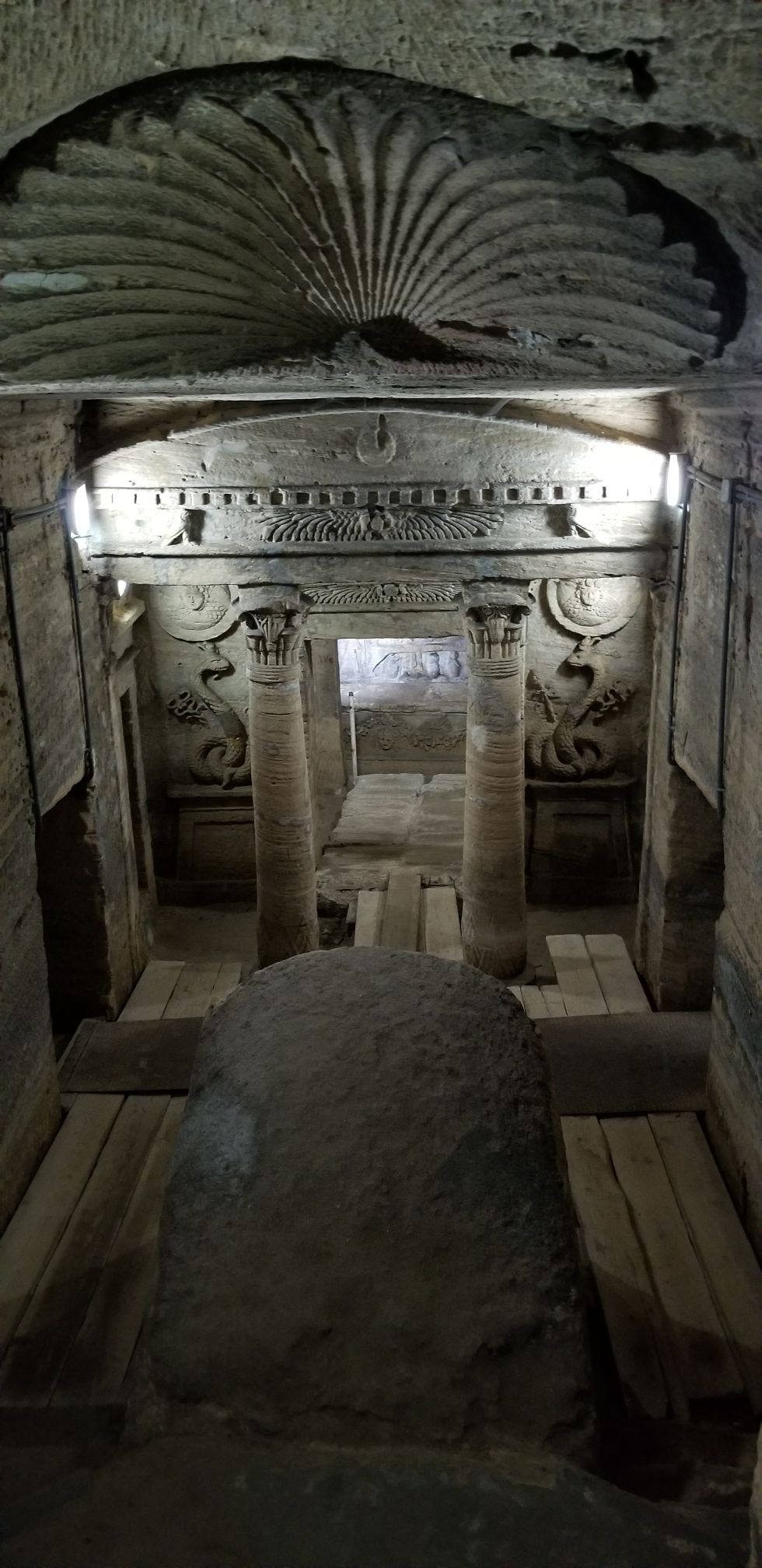 孔索加法地下墓穴