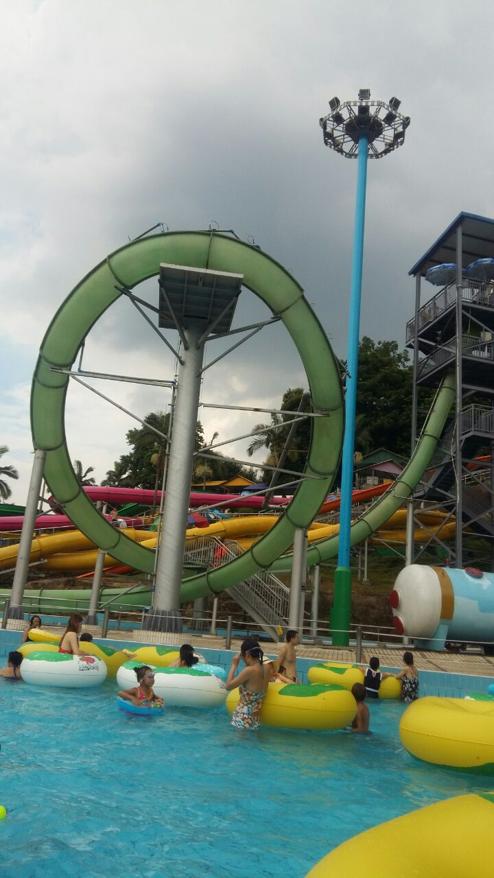 大河马水上世界