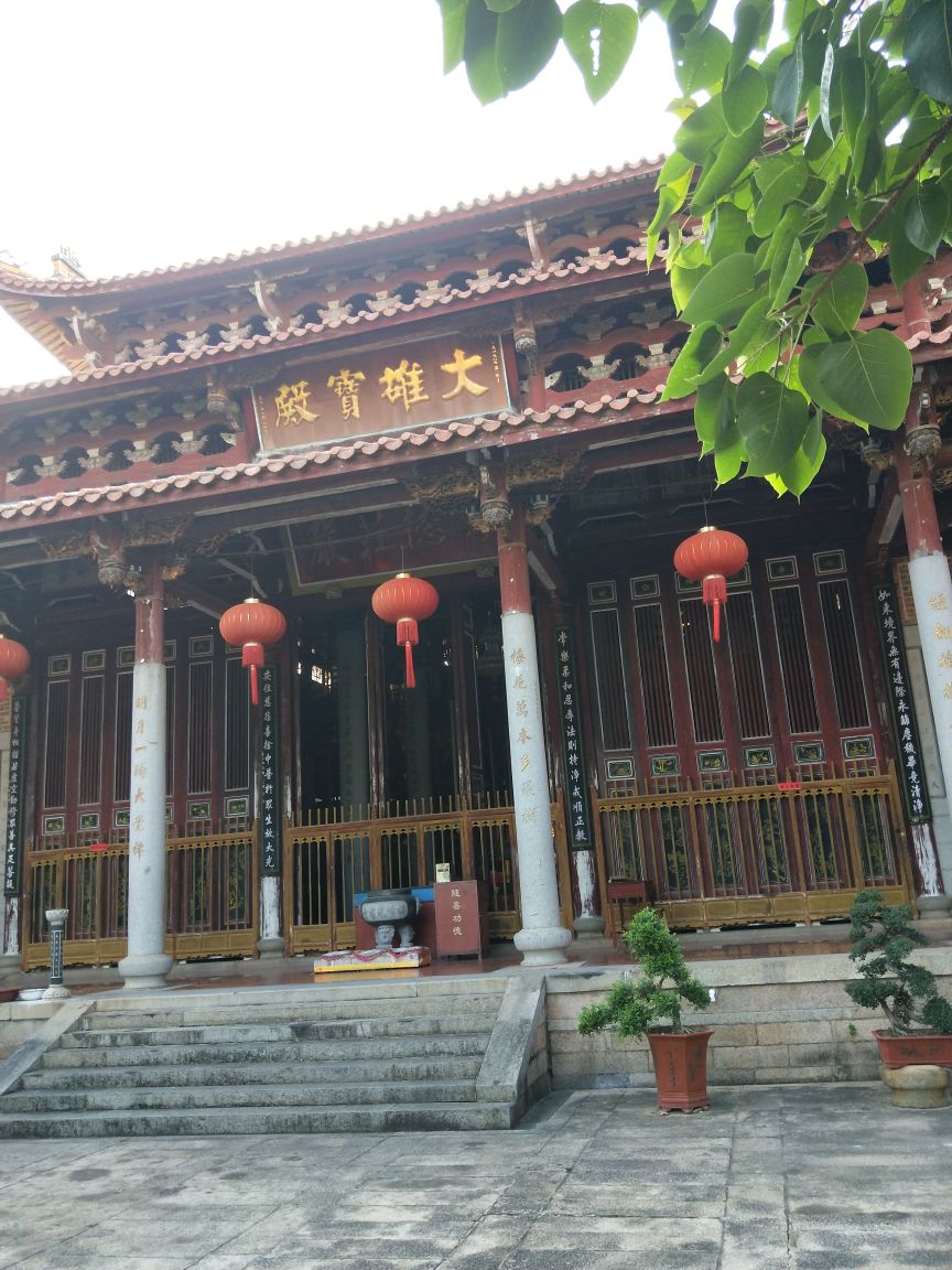 绍兴小方岩梅峰寺图片