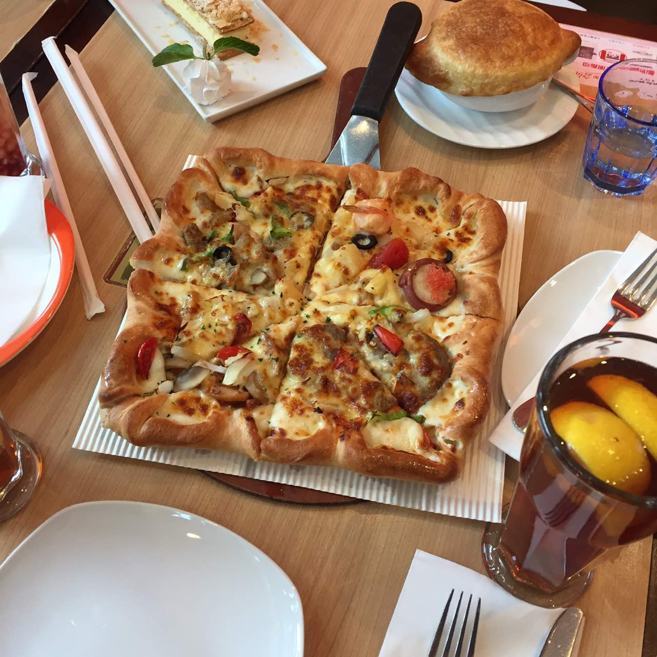 必胜客(桂林联达店)