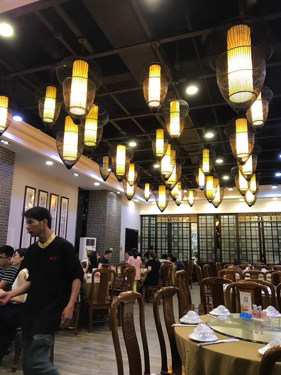 2022海门鱼仔店61潮汕味(燕岭店)美食餐厅,人太多啦,服务不好,要