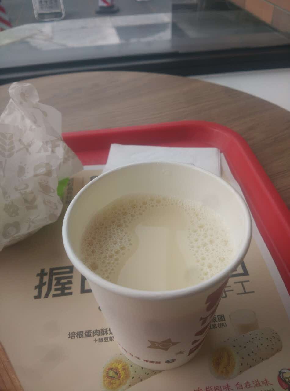 2021肯德基(新泰和店)美食餐厅,还行吧,口味我不是特别喜欢.