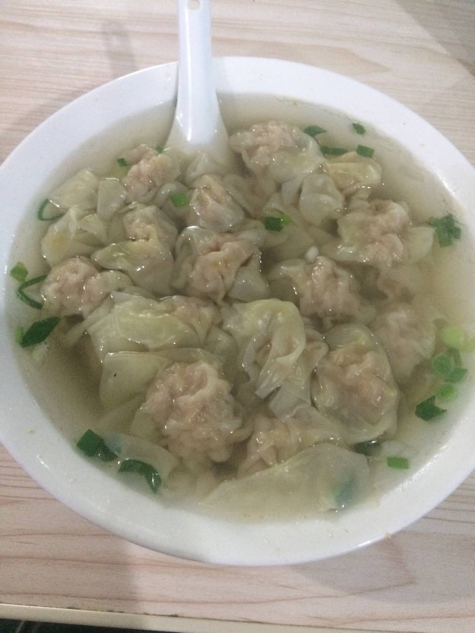 2021安庆小陈馄饨(万达店)美食餐厅,特别好吃,鸭血很美味,馄饨.