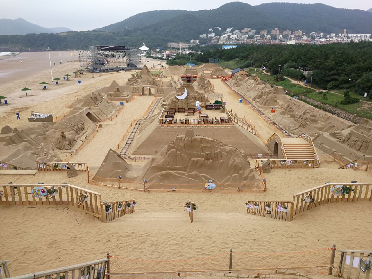 海阳国际沙雕艺术展开幕