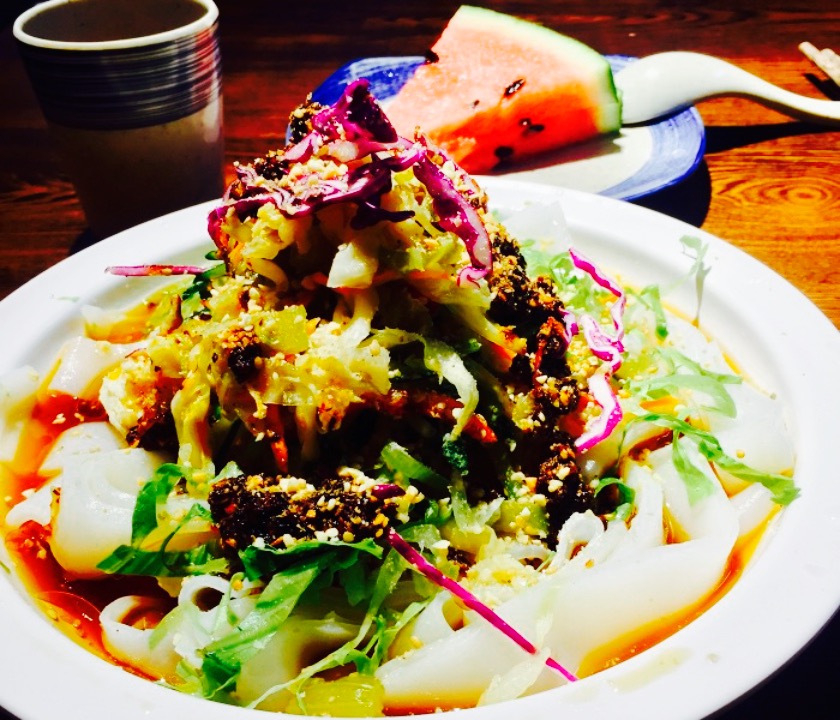 给面儿图书文化面馆