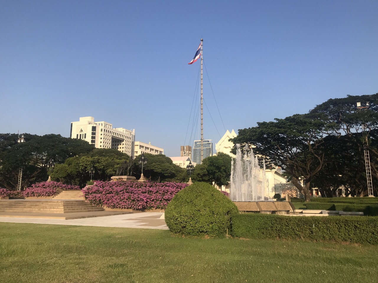 朱拉隆功大学