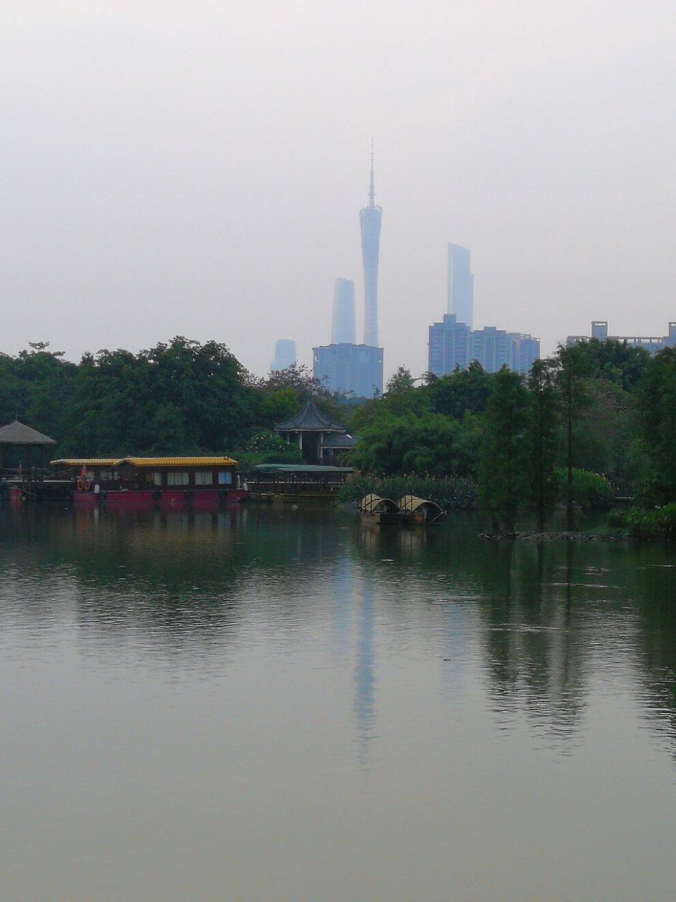 【携程攻略】广州海珠湖公园景点,免费公园,湖很大,原生态设计,摄影