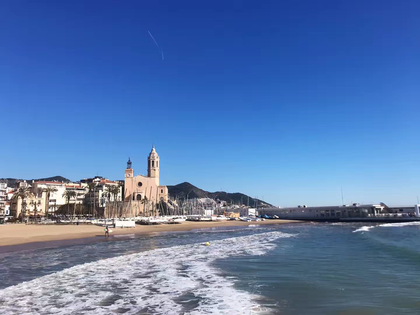 锡切斯海滩sitges beach