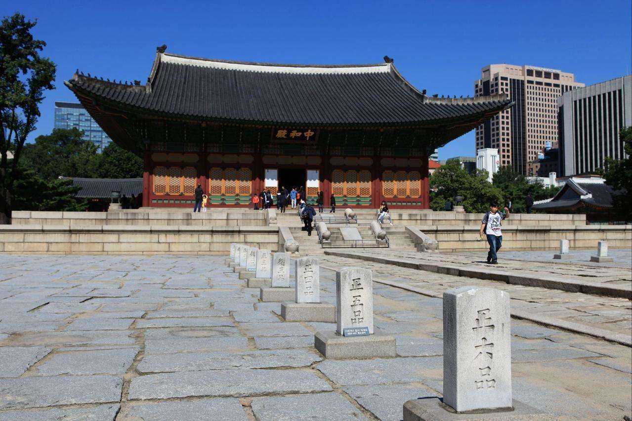 德寿宫市唯一一座晚上还开放的宫殿