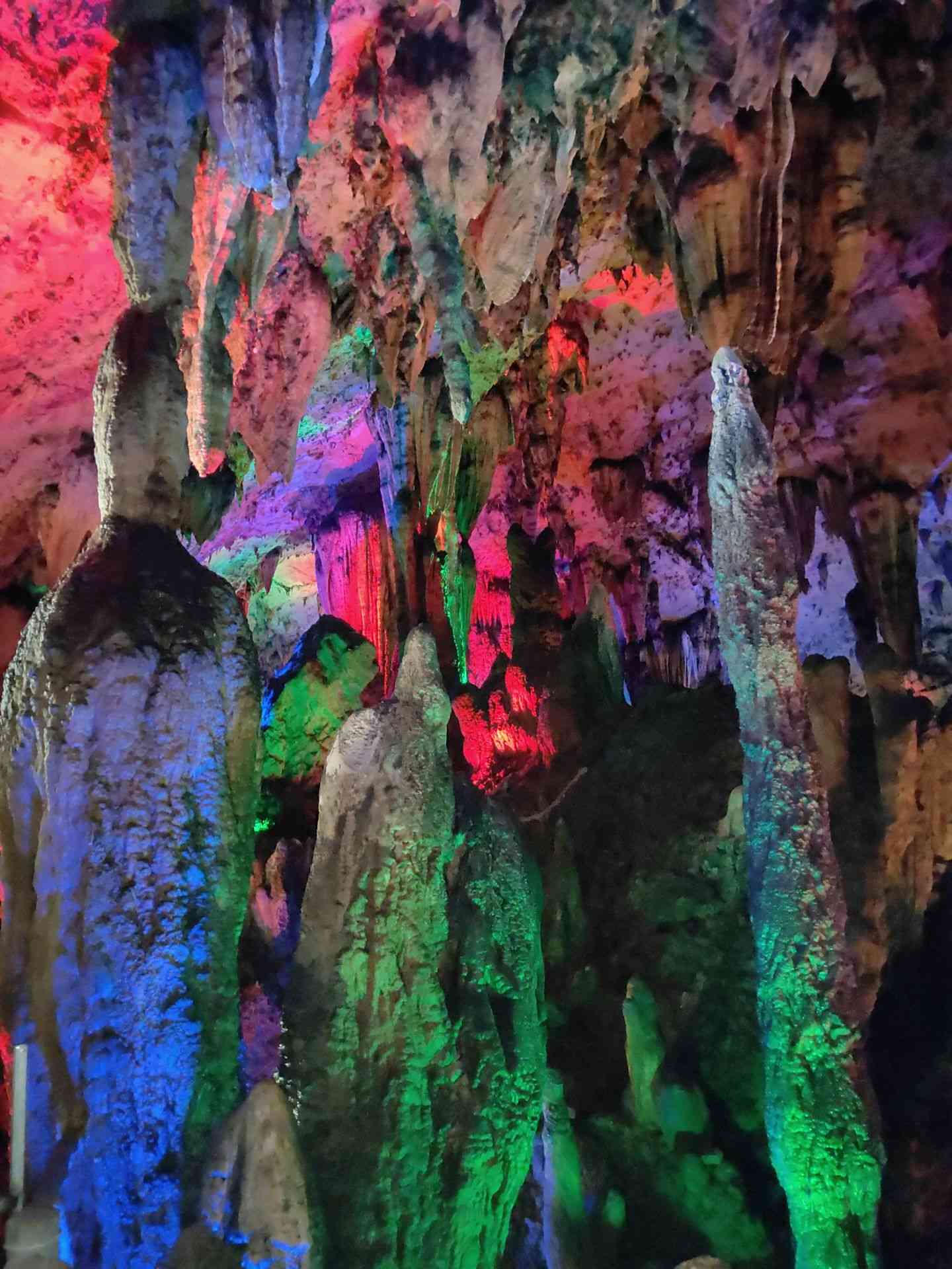 贵阳盘龙洞旅游区好玩吗,贵阳盘龙洞旅游区景点怎么样_点评_评价